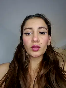 Snapshot of aytanna_torrez chatting on October 2025 08:17:02 PM aytanna torrez online show from October 2025 08:17:02 PM