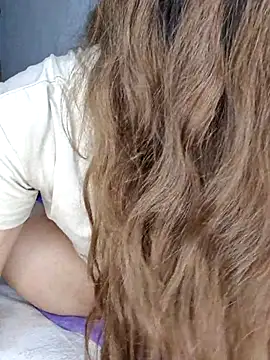 Snapshot of aytanna_torrez chatting on November 2025 06:19:02 PM aytanna torrez online show from November 2025 06:19:02 PM