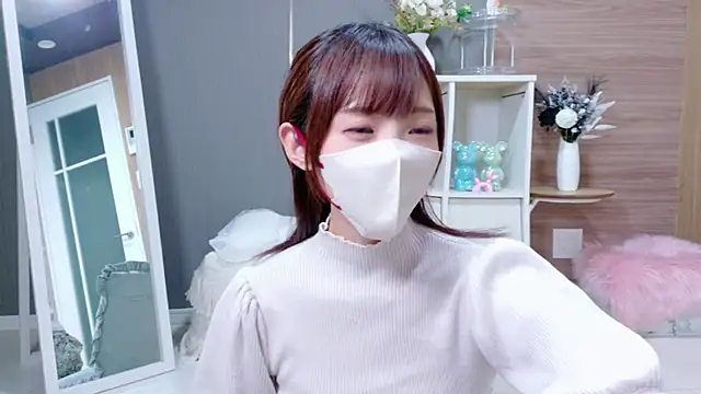 Mio-xoxo online show from September 2025 10:41:01 AM