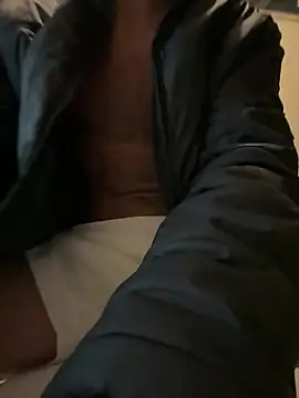 Mateo 6910 online show from September 2025 09:04:02 PM