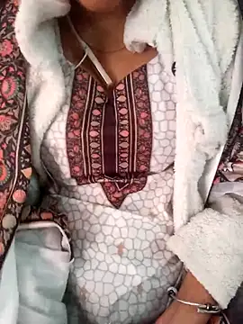 Snapshot of Neha_Tyagi chatting on November 2025 05:34:01 AM Neha Tyagi online show from November 2025 05:34:01 AM