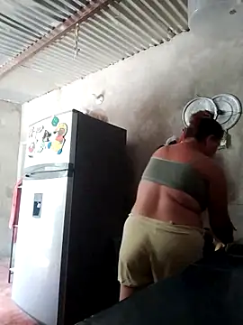 Snapshot of yyuly chatting on October 2025 03:31:02 PM yyuly online show from October 2025 03:31:02 PM