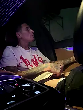 Snapshot of Cuban_4777 chatting on September 2025 09:57:02 AM Cuban 4777 online show from September 2025 09:57:02 AM