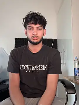 Gipsyboysteve online show from October 2025 08:12:01 AM