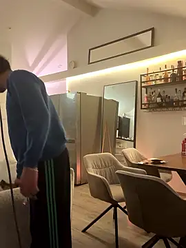 Gipsyboysteve online show from October 2025 06:52:01 PM