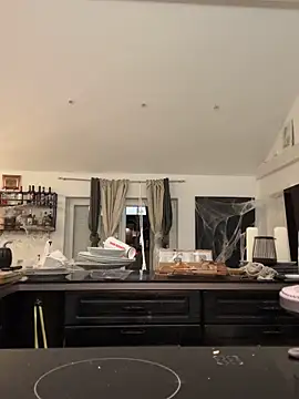 Gipsyboysteve online show from October 2025 12:04:01 AM