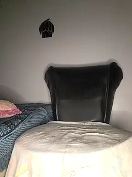 Snapshot of Sabrina_77 chatting on October 2025 10:30:01 PM Sabrina 77 online show from October 2025 10:30:01 PM