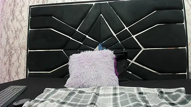 LITTLESUSSYY  online show from October 2025 11:41:02 AM