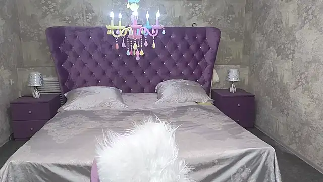 Anna Kenann online show from September 2025 07:02:02 AM