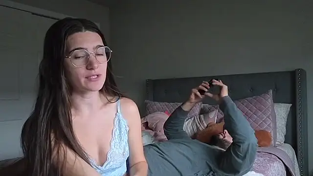 bambifarrina online show from October 2025 10:21:01 PM