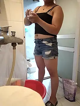 naop04 online show from October 2025 11:38:01 PM