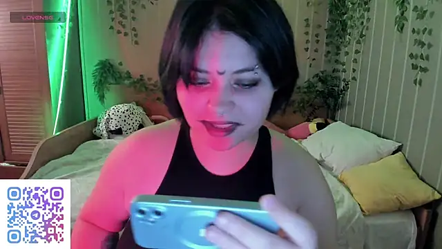 Snapshot of Alisa_Monroe chatting on October 2025 03:21:02 AM Alisa Monroe online show from October 2025 03:21:02 AM