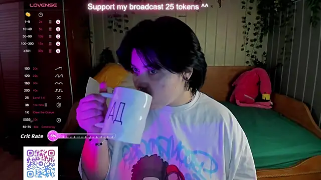 Snapshot of Alisa_Monroe chatting on November 2025 06:46:01 AM Alisa Monroe online show from November 2025 06:46:01 AM