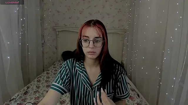 Snapshot of Leia_Moreno chatting on October 2025 03:04:02 AM Leia Moreno online show from October 2025 03:04:02 AM