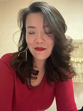 Snapshot of anna_yngs chatting on November 2025 11:33:01 AM anna yngs online show from November 2025 11:33:01 AM