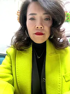 Snapshot of anna_yngs chatting on November 2025 07:29:02 AM anna yngs online show from November 2025 07:29:02 AM