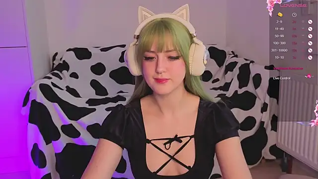 bananasgirl online show from September 2025 06:23:02 AM