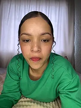 Yasmin777  online show from October 2025 06:54:01 PM