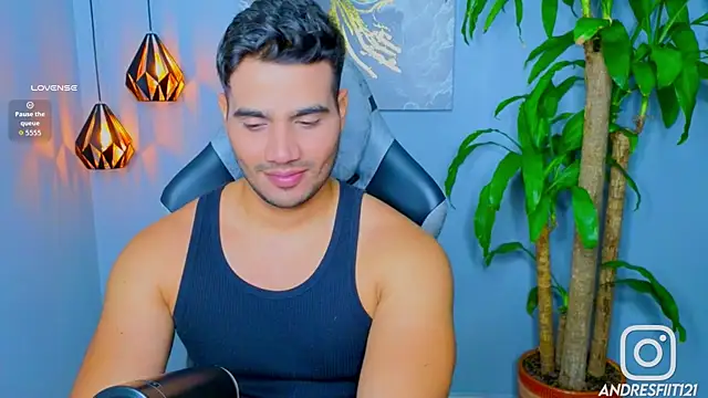 AndresR3 online show from September 2025 03:17:01 AM