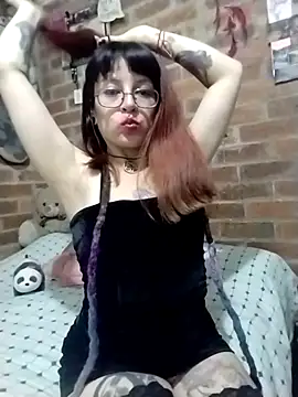 Snapshot of _Alaskamisa chatting on October 2025 10:33:02 PM Alaskamisa online show from October 2025 10:33:02 PM