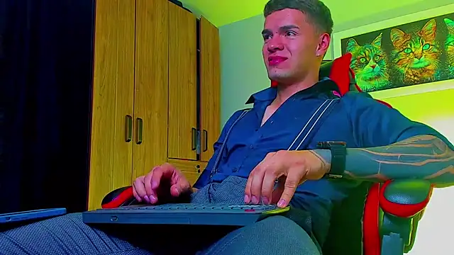 ALPHA DOMINUS  online show from September 2025 04:05:01 AM