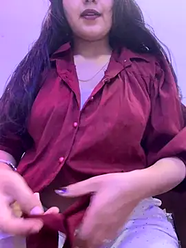 Snapshot of misharani00 chatting on September 2025 01:33:02 PM misharani00 online show from September 2025 01:33:02 PM