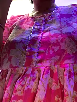 Snapshot of misharani00 chatting on September 2025 03:33:01 PM misharani00 online show from September 2025 03:33:01 PM