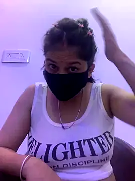 Snapshot of misharani00 chatting on September 2025 01:17:01 AM misharani00 online show from September 2025 01:17:01 AM