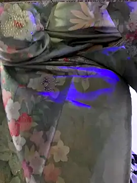 Snapshot of misharani00 chatting on October 2025 02:15:02 PM misharani00 online show from October 2025 02:15:02 PM