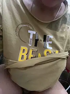 Snapshot of misharani00 chatting on October 2025 12:49:02 AM misharani00 online show from October 2025 12:49:02 AM