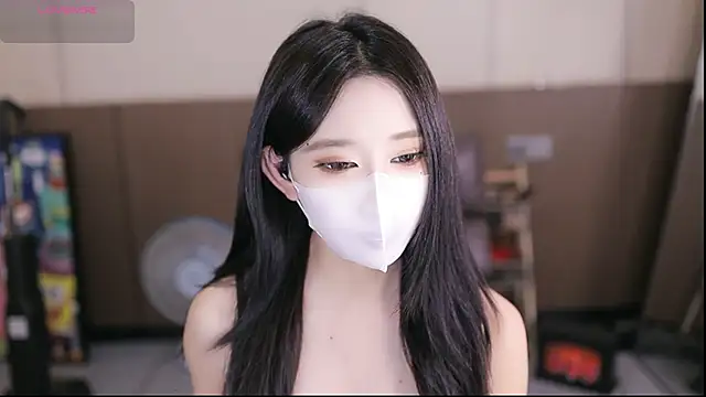 Snapshot of yaya_1888 chatting on September 2025 01:44:02 PM yaya 1888 online show from September 2025 01:44:02 PM