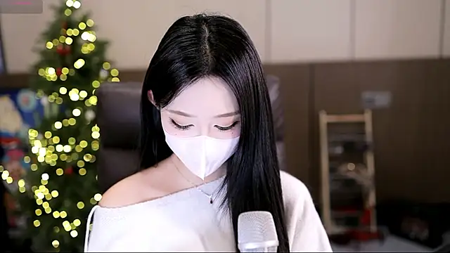 Snapshot of yaya_1888 chatting on October 2025 12:49:01 PM yaya 1888 online show from October 2025 12:49:01 PM