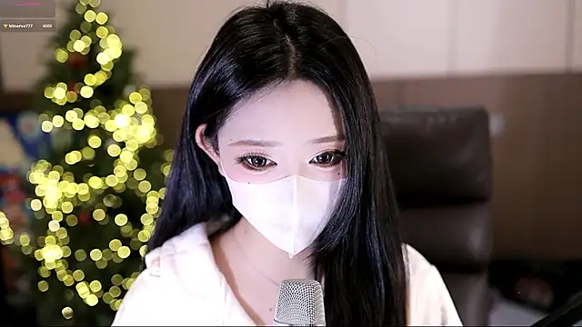 Snapshot of yaya_1888 chatting on October 2025 12:48:02 PM yaya 1888 online show from October 2025 12:48:02 PM