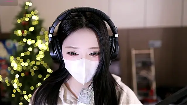 Snapshot of yaya_1888 chatting on October 2025 02:24:01 PM yaya 1888 online show from October 2025 02:24:01 PM