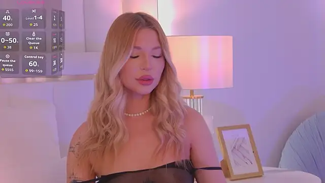 AriellaMelo online show from October 2025 06:01:02 AM