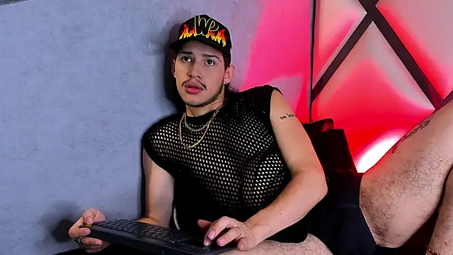 nathan-ferrara online show from September 2025 09:37:02 PM