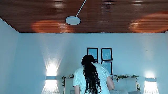 Megan 05  online show from October 2025 06:14:02 PM