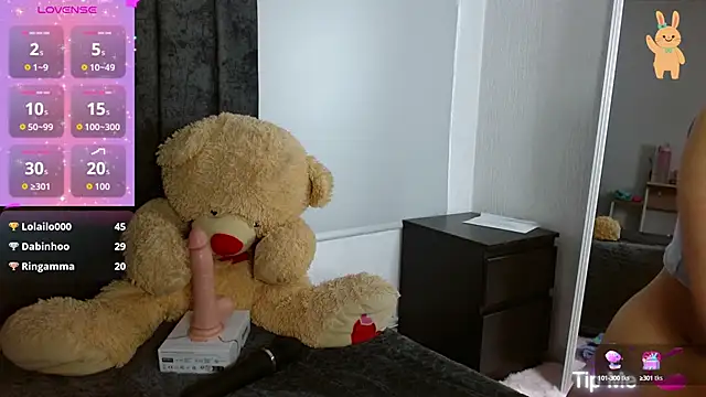 Littlee Bunny  online show from September 2025 02:39:02 PM