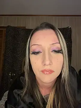 jflyyy online show from October 2025 05:42:02 AM