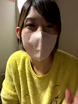 Snapshot of usako_2025 chatting on November 2025 12:02:02 PM usako 2025 online show from November 2025 12:02:02 PM