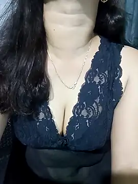 babyangela14 online show from September 2025 05:04:02 PM