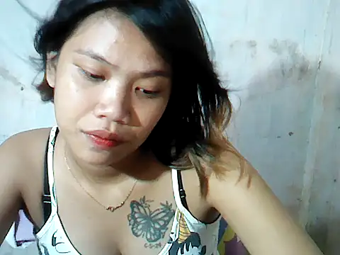 Snapshot of MorenaLovelyPinay24 chatting on October 2025 09:51:01 AM MorenaLovelyPinay24 online show from October 2025 09:51:01 AM