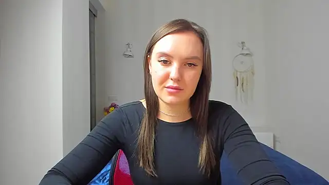 EmmaNorman online show from October 2025 04:52:01 PM