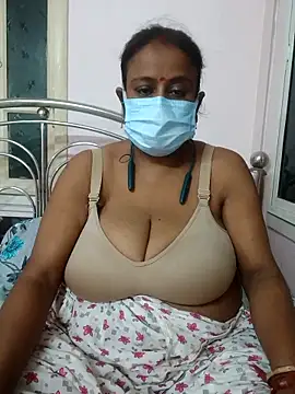 Snapshot of Barna_Love chatting on October 2025 06:28:02 PM Barna Love online show from October 2025 06:28:02 PM