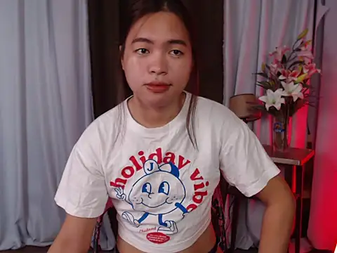miss ella28 online show from September 2025 10:53:01 PM