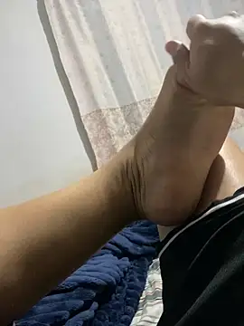 Snapshot of stederss chatting on November 2025 05:24:01 PM stederss online show from November 2025 05:24:01 PM