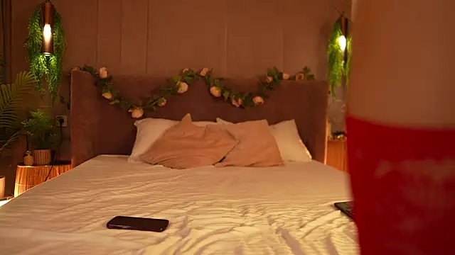 Snapshot of AdoraCortes chatting on October 2025 05:04:02 AM AdoraCortes online show from October 2025 05:04:02 AM