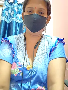 Snapshot of Sonalihot_ chatting on October 2025 06:28:02 PM Sonalihot online show from October 2025 06:28:02 PM