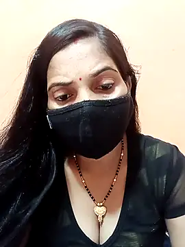 Snapshot of Payal-001 chatting on October 2025 12:28:01 PM Payal-001 online show from October 2025 12:28:01 PM