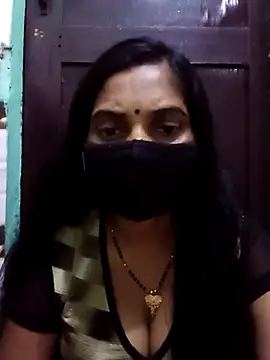 Snapshot of Payal-001 chatting on October 2025 12:50:02 PM Payal-001 online show from October 2025 12:50:02 PM